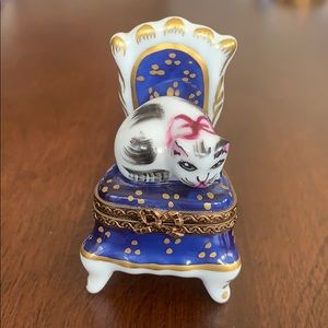 ***SOLD*** Cat on Chair Limoges Box